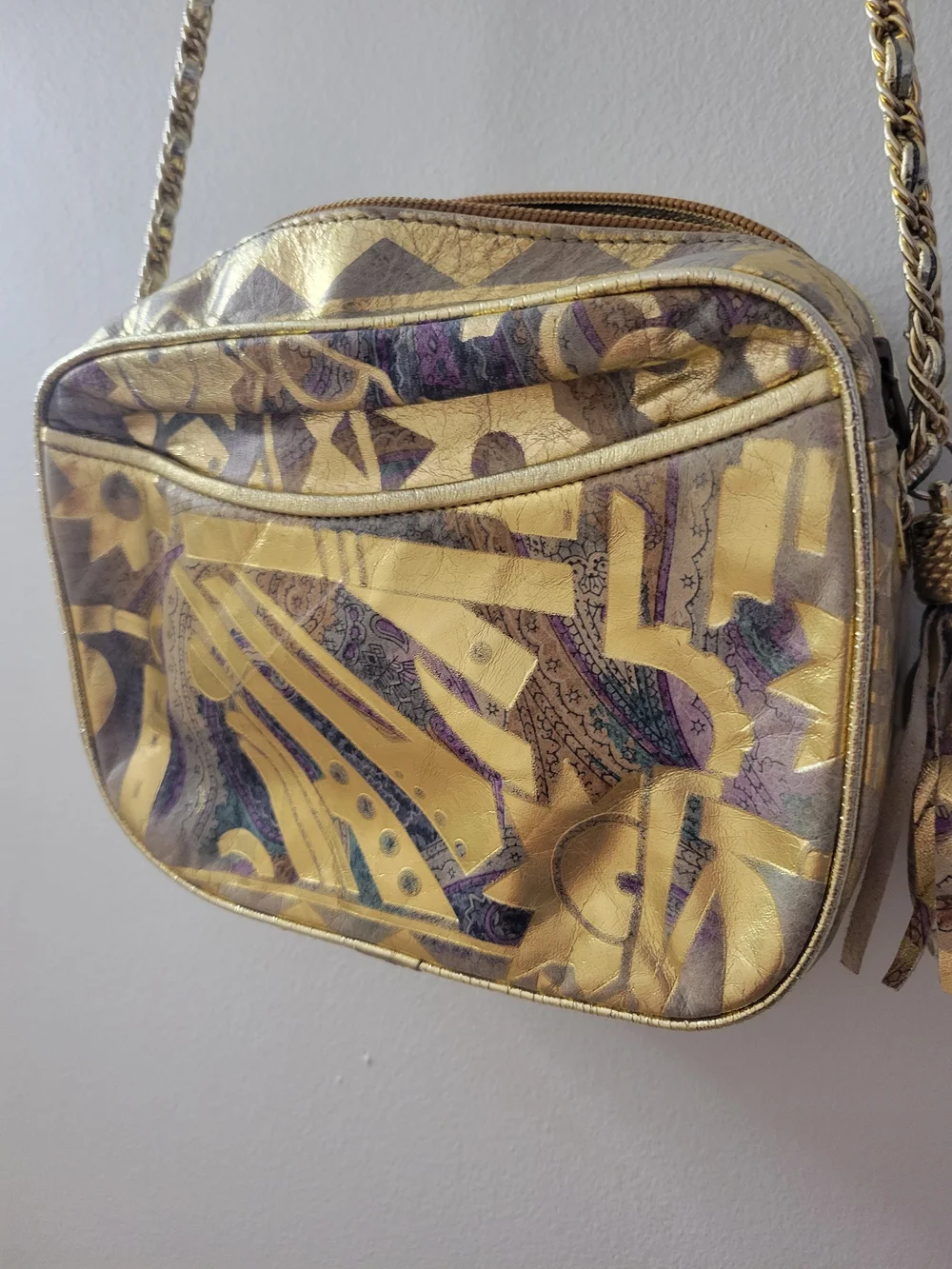 Vintage 90s Metallic Gold Patterned Crossbody Bag with Tassel - Picture 6 of 7
